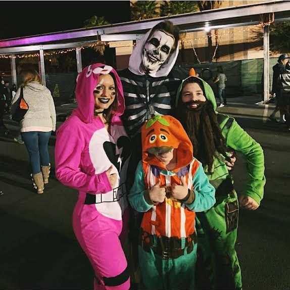 Justin Young, Ashley Young and boys - Halloween 2019